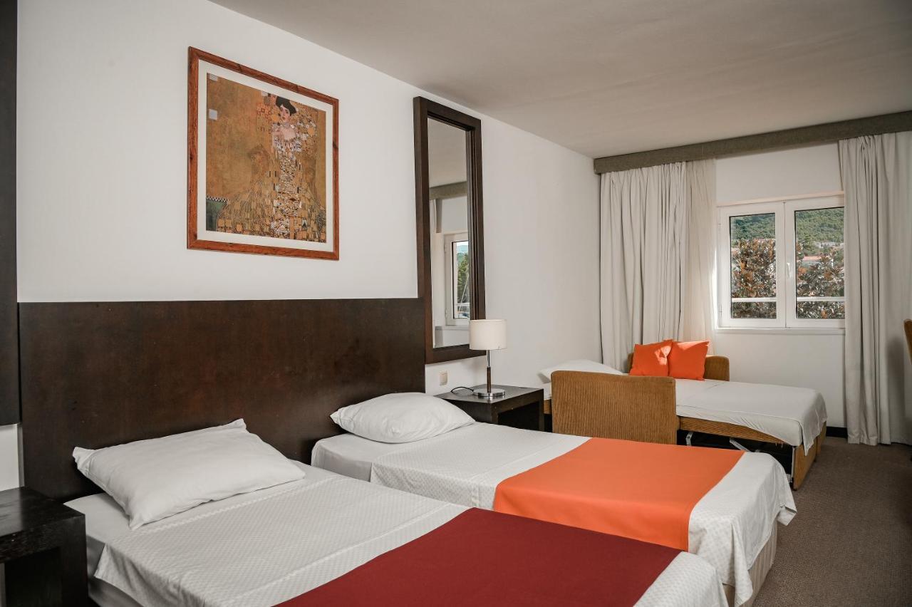 Hotel International Rab Town Exteriör bild